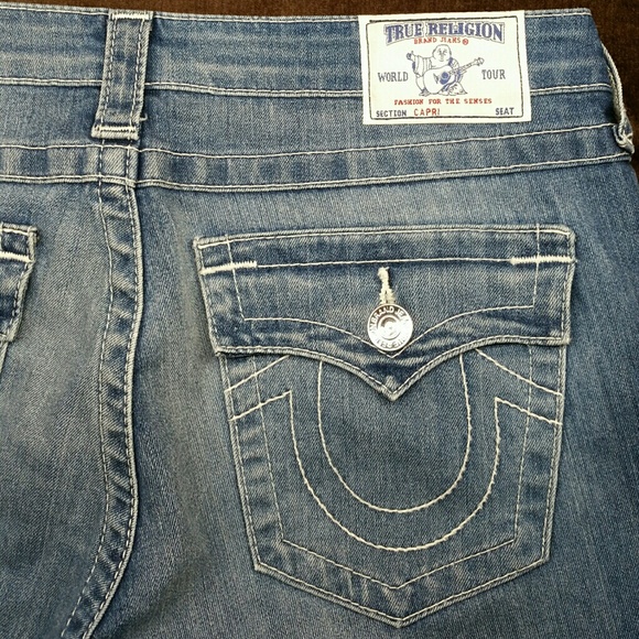 True Religion Denim - True Religion💥 Capri jean 🌊Fade Lt Blue 31 x 24
